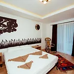 Ay Gocek B&B