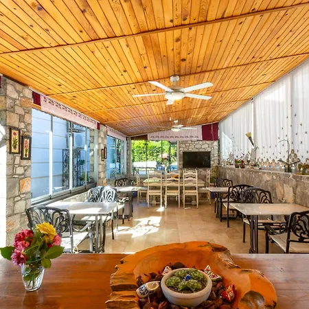 Bed & Breakfast Ay Gocek 3*