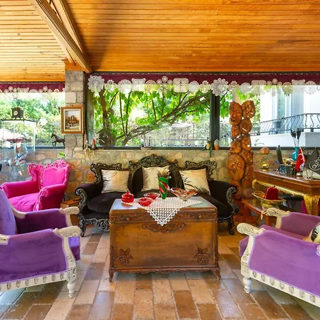 Bed & Breakfast Ay 4*